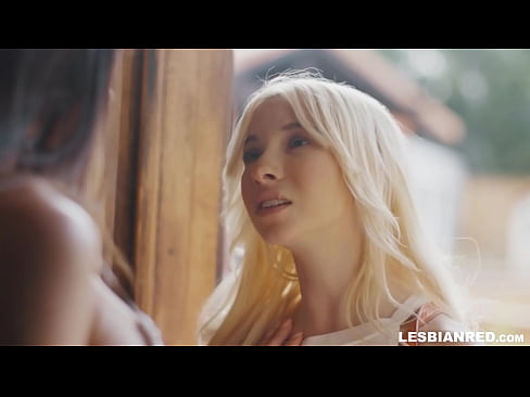 ❤️ Девојка долази кући неколико месеци касније и на крају једе пичку своје маћехе ❤❌ Квалитетан секс на sr.moresexmovies.ru